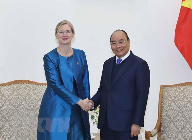 Thủ tướng Nguyễn Xuân Phúc tiếp Đại sứ Thụy Điển Ann Mawe. (Ảnh: Thống Nhất/TTXVN)