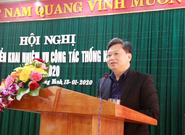 Đồng chí Nguyễn Tiến Hoàng, Phó Chủ tịch UBND tỉnh phát biểu ý kiến chỉ đạo tại hội nghị