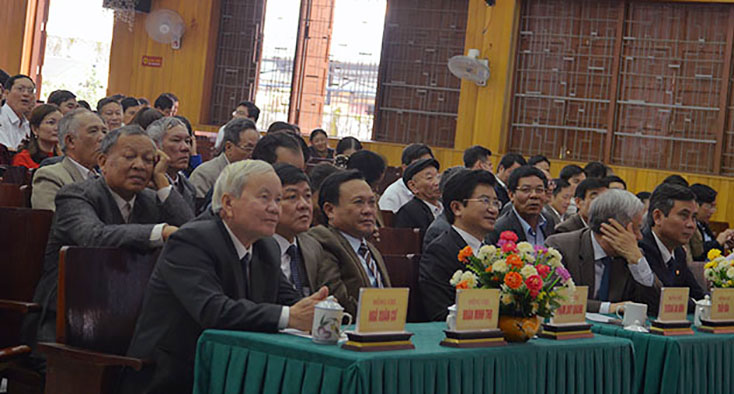 Các đại biểu tham dự buổi tọa đàm.