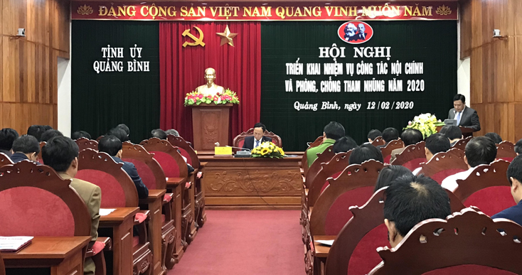 Đồng chí Trưởng ban Nội chính Tỉnh ủy Trần Hải Châu chủ trì hội nghị