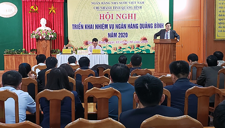 Đồng chí Nguyễn Xuân Quang, Phó Chủ tịch Thường trực UBND tỉnh phát biểu chỉ đạo tại hội nghị.