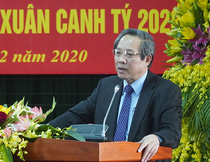 Đồng chí Bí thư Tỉnh ủy Hoàng Đăng Quang phát biểu tại buổi gặp mặt