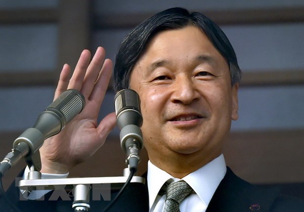 Nhật hoàng Naruhito phát biểu trước đám đông người dân trong thông điệp mừng Năm Mới 2020 tại Hoàng Cung ở Tokyo ngày 2-1 vừa qua. (Ảnh: AFP/TTXVN)