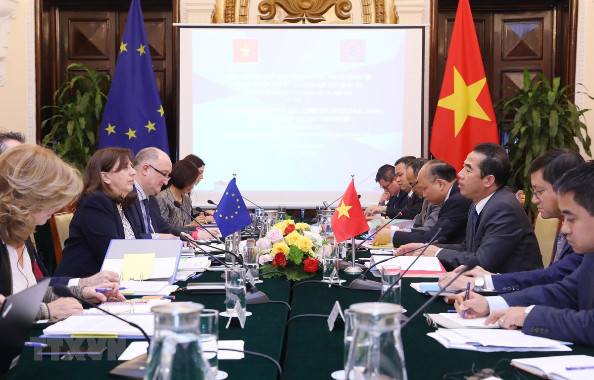  Cuộc họp lần thứ nhất Tiểu ban Các vấn đề chính trị trong khuôn khổ Ủy ban hỗn hợp Việt Nam-Liên minh châu Âu (EU). (Ảnh: Lâm Khánh/TTXVN)