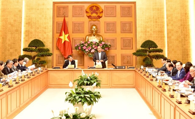  Thủ tướng Nguyễn Xuân Phúc phát biểu ý kiến tại phiên họp.