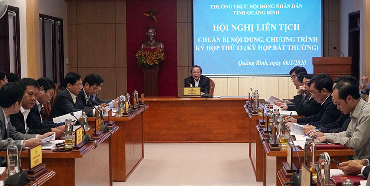 Đồng chí Bí thư Tỉnh ủy, Chủ tịch HĐND tỉnh Hoàng Đăng Quang phát biểu chỉ đạo tại hội nghị