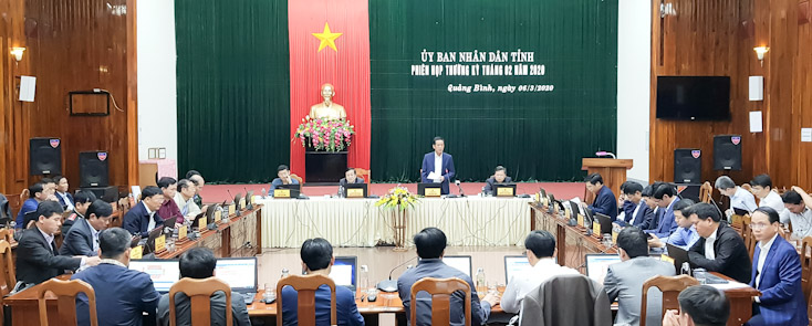 Đồng chí Trần Công Thuật, Chủ tịch UBND tỉnh kết luận phiên họp.