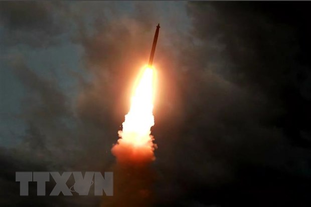  Một vụ thử tên lửa đạn đạo tại địa điểm bí mật ở Triều Tiên ngày 31-7-2019. (Ảnh: AFP/TTXVN)