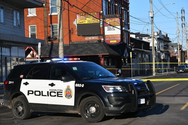  Hiện trường vụ xả súng ở thành phố Hamilton, Canada. (Ảnh: The Star)