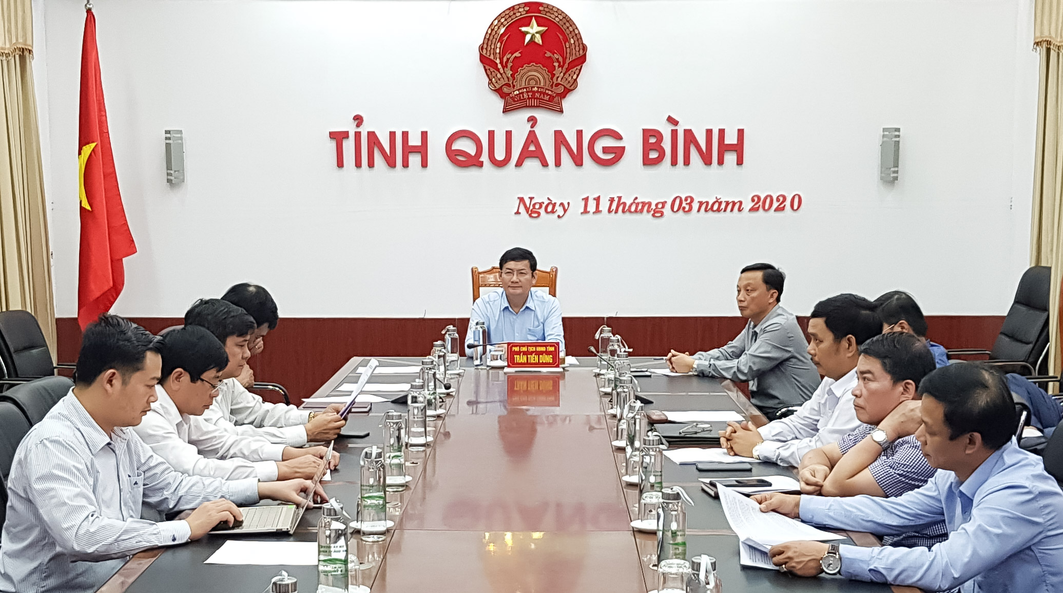 Đồng chí Trần Tiến Dũng, Phó Chủ tịch UBND tỉnh chủ trì hội nghị tại điểm cầu Quảng Bình.