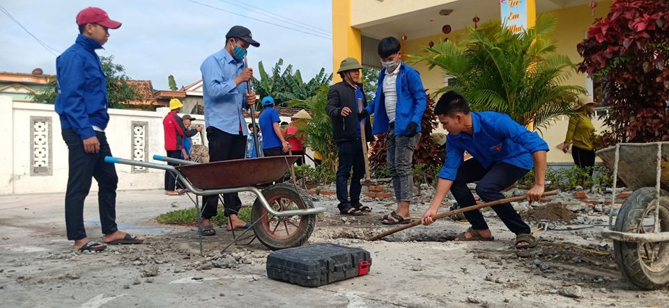 Các hoạt động xung kích tính nguyện vì cộng đồng được đoàn viên thanh niên tích cực hưởng ứng.