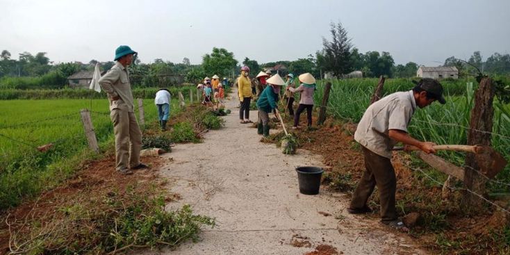 Nông dân các địa phương tích cực thực hiện các hoạt động nhằm góp phần xây dựng nông thôn mới.