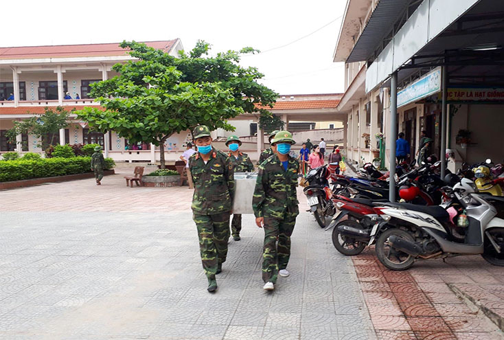 Các lực lượng được huy động tham gia chuẩn bị cơ sở vật chất để đón công dân nước ngoài trở về cách ly