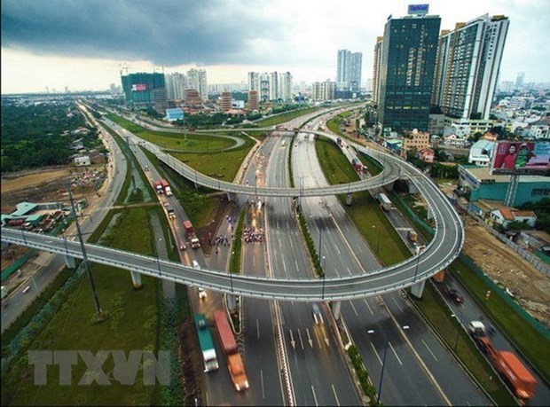 Nút giao thông hiện đại được hình thành tại khu vực Cát Lái-Xa lộ Hà Nội, quận 2, TP Hồ Chí Minh. (Ảnh: Tư liệu/TTXVN phát)