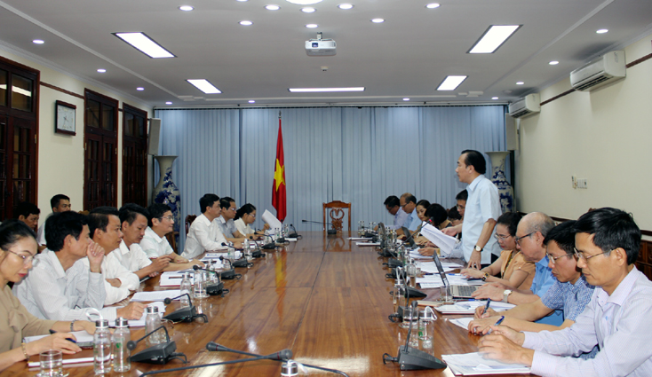 Đồng chí Ngô Sách Thực, Phó Chủ tịch Ủy ban Trung ương MTTQ Việt Nam phát biểu tại buổi làm việc.