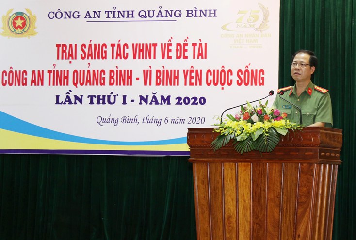 Đại tá Trần Hải Quân, Ủy viên Ban Thường vụ Tỉnh ủy, Giám đốc Công an tỉnh phát biểu chào mừng.