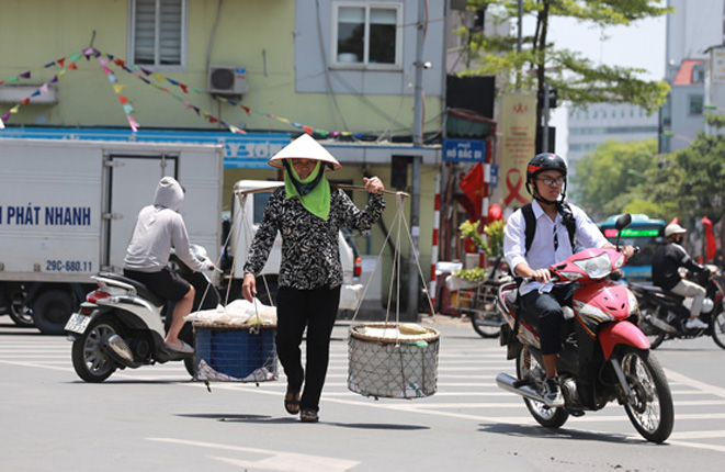  Hà Nội ngày có nắng nóng gay gắt.