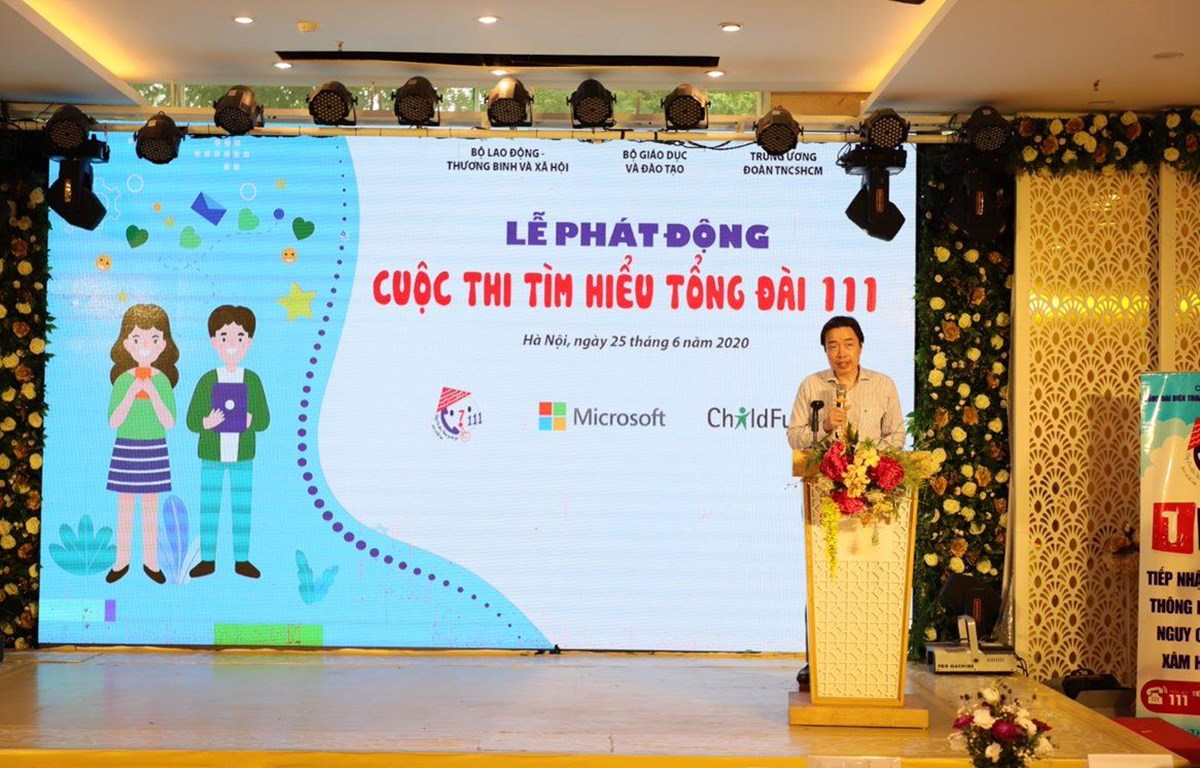 Lễ phát động cuộc thi tìm hiểu tổng đài điện thoại quốc gia bảo vệ trẻ em 111. (Ảnh: PV/Vietnam+)