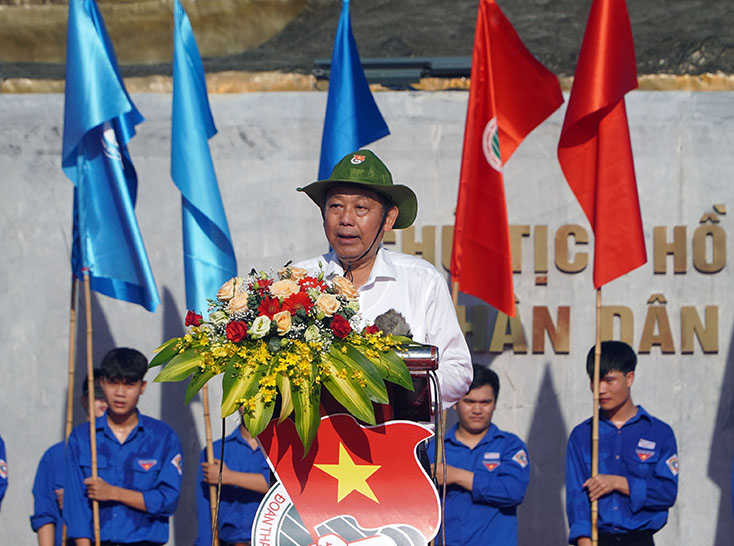 Đồng chí Phó Thủ tướng Thường trực Chính phủ Trương Hòa Bình phát biểu tại lễ ra quân Chiến dịch hè tình nguyện 2020.