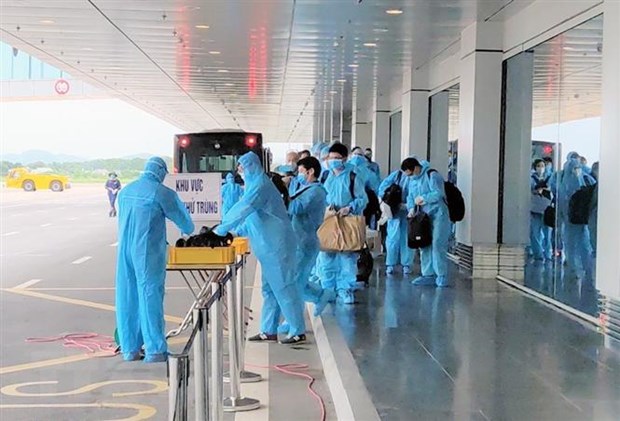 Cảng hàng không quốc tế Vân Đồn đón chuyến bay chở 150 chuyên gia từ Nhật Bản. (Ảnh: TTXVN phát)