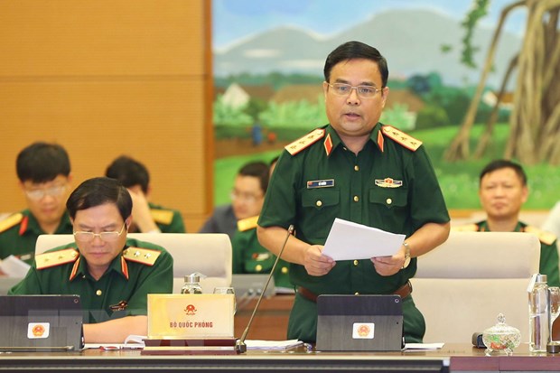 Thượng tướng Lê Chiêm, Ủy viên Trung ương Đảng, Thứ trưởng Bộ Quốc phòng phát biểu ý kiến. (Ảnh: Doãn Tấn/TTXVN)