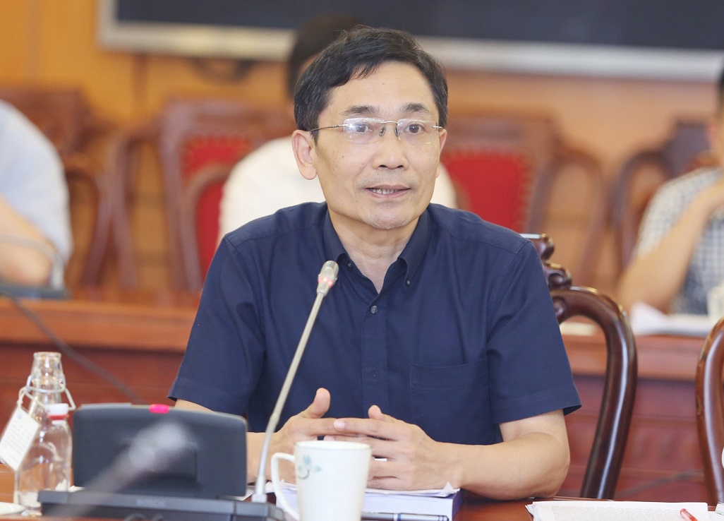   Ông Trịnh Thanh Hùng, Phó Vụ trưởng Vụ KHCN các ngành kinh tế - kỹ thuật.