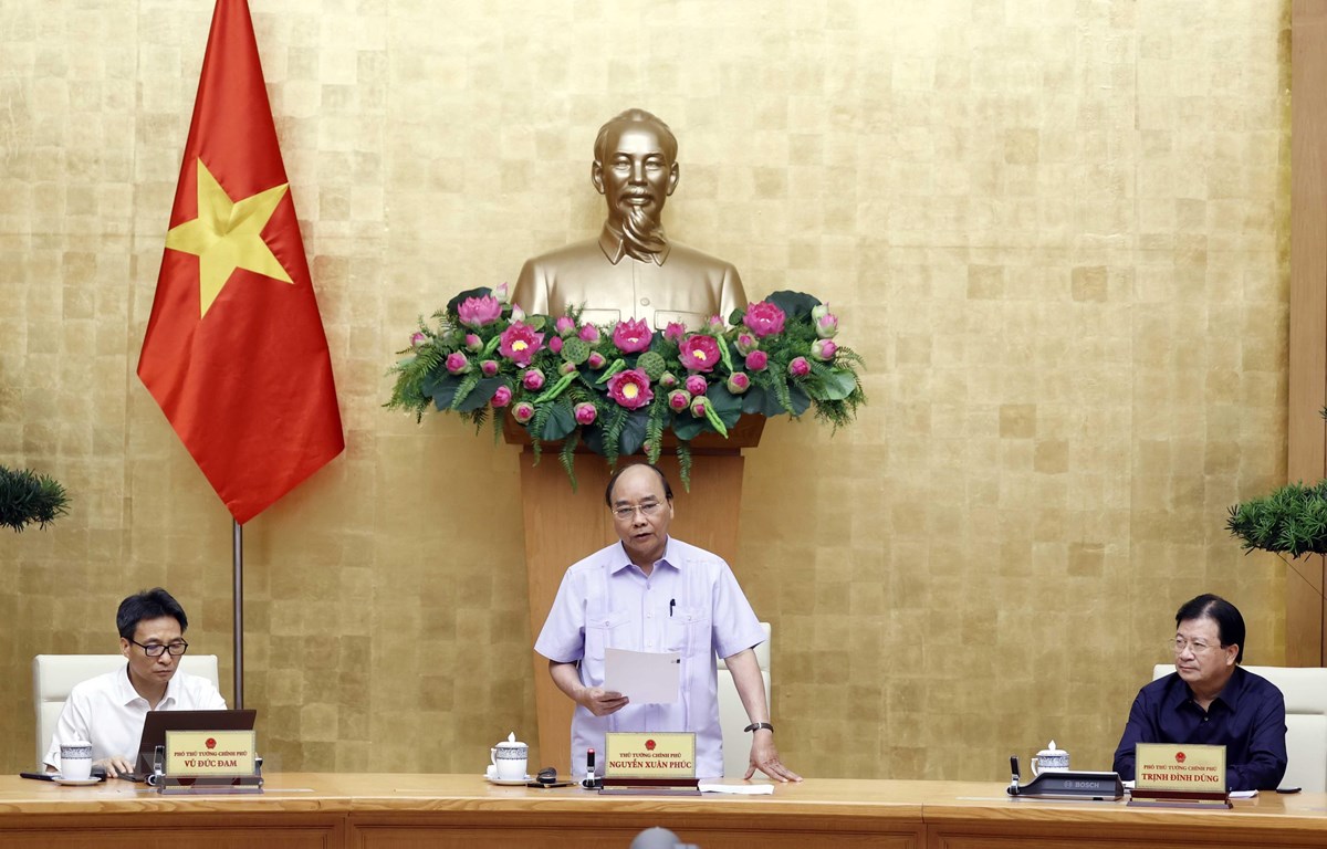 Thủ tướng Nguyễn Xuân Phúc phát biểu tại phiên họp. (Ảnh: Thống Nhất/TTXVN)