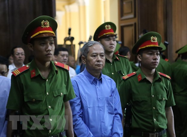 Nguyên Phó Chủ tịch Ủy ban nhân dân Thành phố Hồ Chí Minh Nguyễn Hữu Tín trong phiên tòa xét xử sơ thẩm. (Ảnh: Thành Chung/TTXVN)