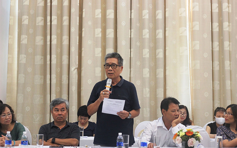 NSND, đạo diễn Minh Trí đóng góp ý kiến tại hội nghị - hội thảo.