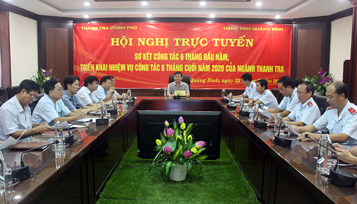 Các đại biểu tham gia hội nghị trực tuyến triển khai nhiệm vụ công tác của Thanh tra Chính phủ 6 tháng cuối năm 2020 ở điểm cầu tỉnh Quảng Bình. 