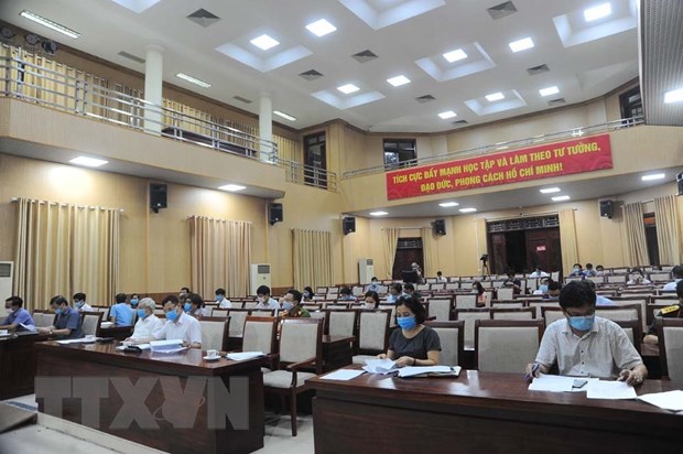  Ban chỉ đạo phòng chống dịch bệnh COVID-19 thành phố Hải Dương tổ chức họp khẩn. (Ảnh: Mạnh Minh/TTXVN)