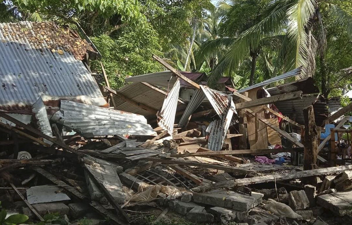 Trận động đất tại Philippines đã gây hư hại nhiều nhà cửa. (Nguồn: AP)