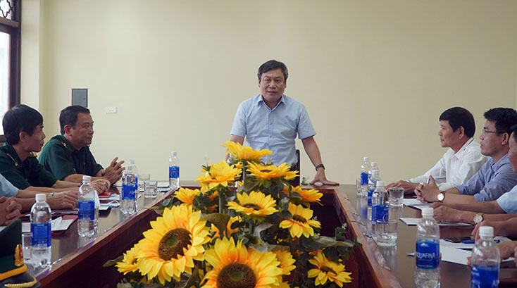 Đồng chí Bí thư Tỉnh ủy làm việc với các đơn vị tại Khu kinh tế cửa khẩu Cha Lo