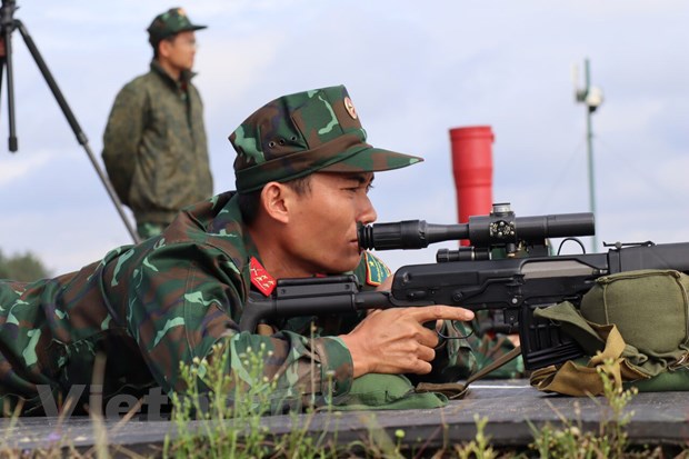 Đội tuyển bắn tỉa Việt Nam hoàn thành xuất sắc bài thi. (Ảnh: Vietnam+)
