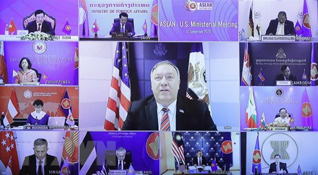 Ngoại trưởng Hoa Kỳ Mike Pompeo phát biểu tại Hội nghị Bộ trưởng Ngoại giao ASEAN-Hoa Kỳ. (Ảnh: Lâm Khánh/TTXVN)