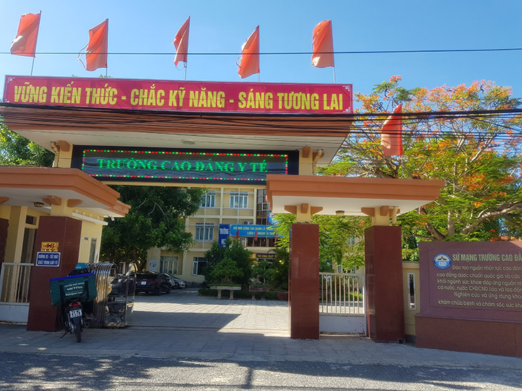 Trường cao đẳng y tế Quảng Bình, nơi liên kết đào tạo hai ngành học bị thu hồi bằng tốt nghiệp