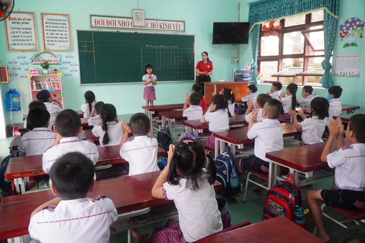 Ngày 21-9, Quảng Bình 100% học sinh trở lại trường học tập bình thường.