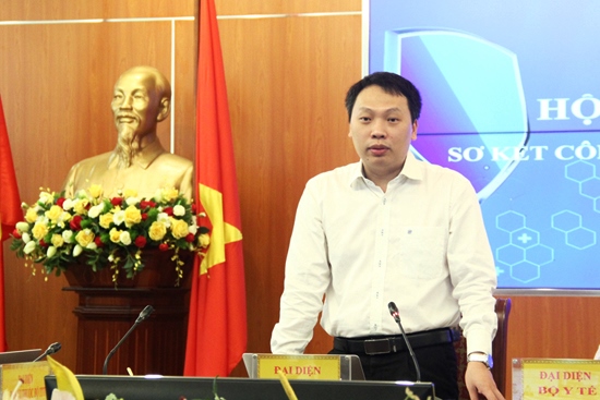 Cục trưởng Tin học hóa Nguyễn Huy Dũng phát biểu. 