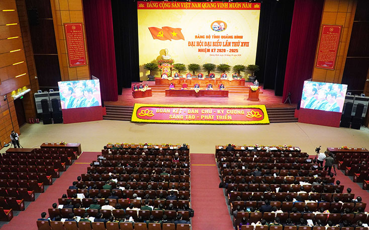 Toàn cảnh Đại hội đại biểu Đảng bộ tỉnh Quảng Bình khoá XVII, nhiệm kỳ 2020-2025