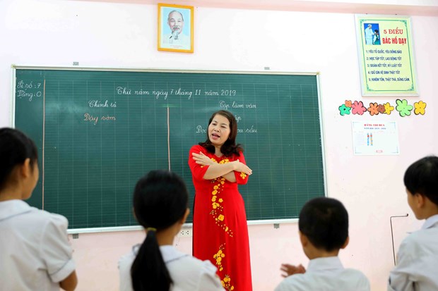  Một tác phẩm trong chùm ảnh về Cô giáo Đinh Thị Thủy của phóng viên ảnh Thông tấn xã Việt Nam Lê Thanh Tùng.