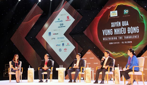 Tại một diễn đàn kinh tế tổ chức mới đây ở thành phố Hồ Chí Minh, các diễn giả đều tỏ ra lạc quan về triển vọng kinh tế của Việt Nam (Ảnh: Mỹ Phương/TTXVN)