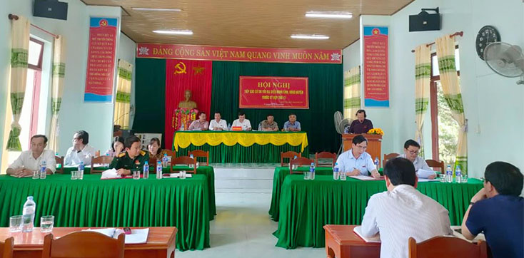 Đại biểu HĐND tỉnh tiếp xúc cử tri huyện Quảng Trạch ở xã Quảng Phương