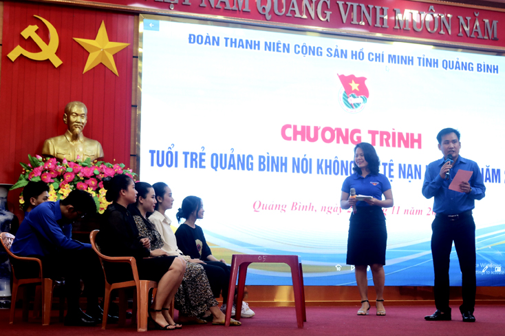 Chương trình tuyên truyền được tổ chức với nhiều hình thức phong phú.