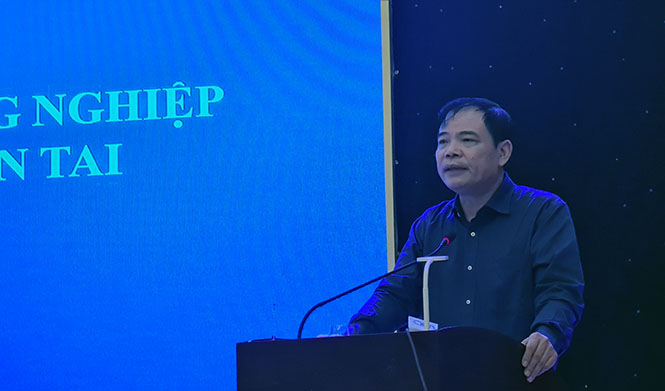 Đồng chí Nguyễn Xuân Cường, Bộ Trưởng Bộ Nông nghiệp-PTNT phát biểu kết luận hội nghị.