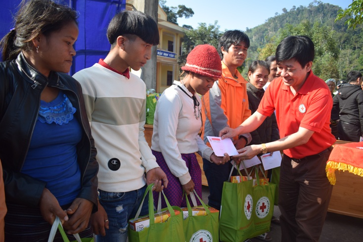  Người dân được tiếp cận, hưởng lợi những chính sách hỗ trợ phù hợp khi công tác rà soát hộ nghèo, cận nghèo được thực hiện kỹ và thực chất.