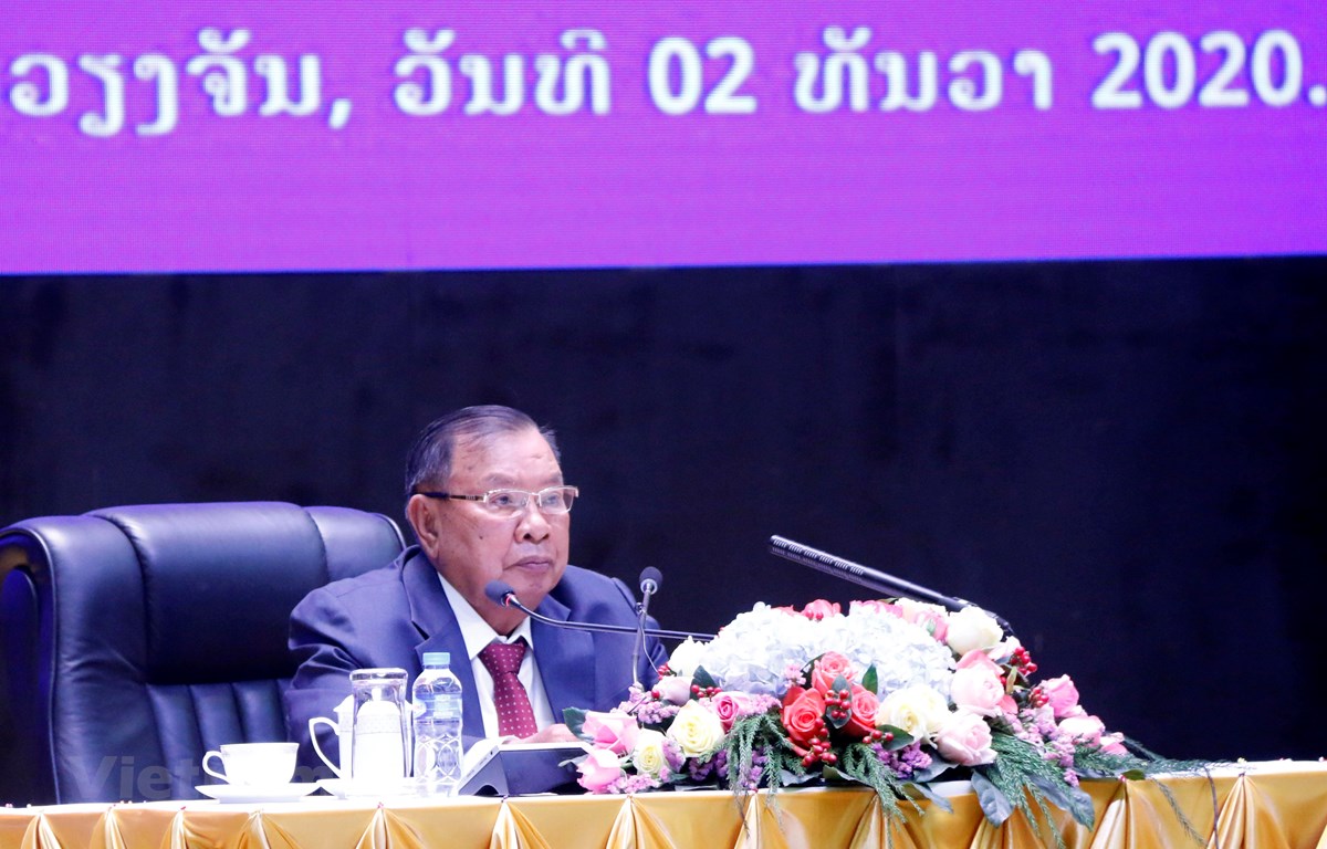Tổng Bí thư, Chủ tịch nước Lào Bounnhang Vorachith đọc diễn văn tại buổi míttinh. (Ảnh: Phạm Kiên/Vietnam+)