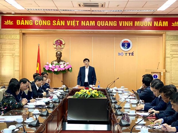 Bộ trưởng Nguyễn Thanh Long chủ trì cuộc họp báo cáo tình hình nghiên cứu sản xuất vắcxin COVID-19 trong nước. (Ảnh: PV/Vietnam+)