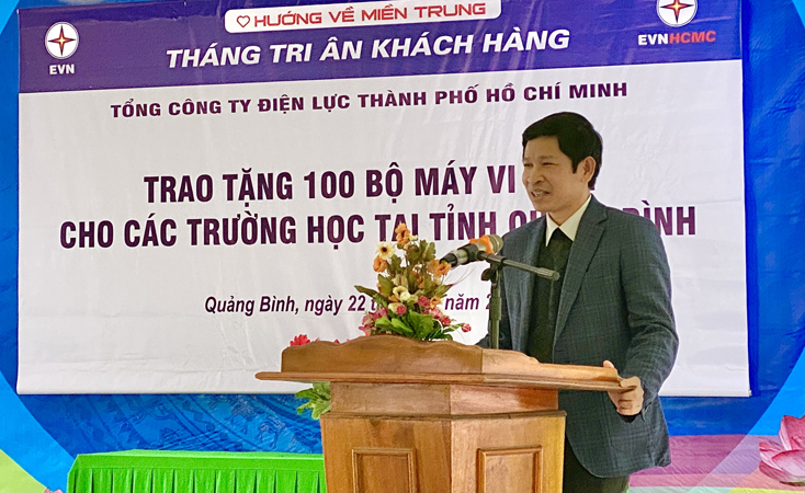 Đồng chí Hồ An Phong, Phó Chủ tịch UBND tỉnh phát biểu tại buổi lễ.