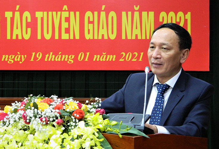 Đồng chí Phó Bí thư Thường trực Tỉnh ủy Trần Hải Châu phát biểu chỉ đạo tại hội nghị. 