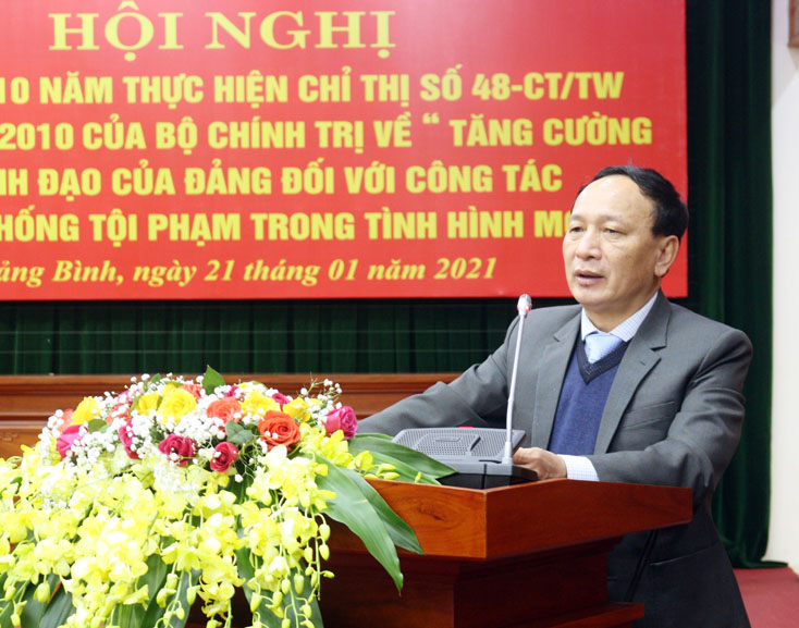 Đồng chí Trần Hải Châu, Phó Bí thư Thường trực Tỉnh ủy, Chủ tịch HĐND tỉnh phát biểu kết luận hội nghị.